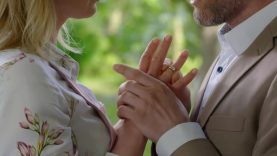 💔😢Невеста стерва не знала, что ее горничная стала богатой наследницей, хозяйкой дома, из которого она хотела ее выгнать😢💔